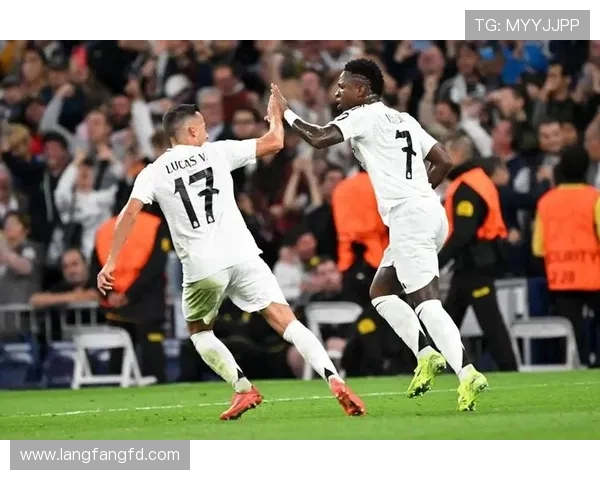 西甲联赛贝尔传射助皇马胜利