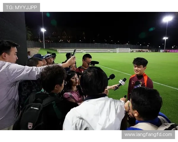 2026赛季上海海港一线队全新阵容携手并肩共创辉煌未来