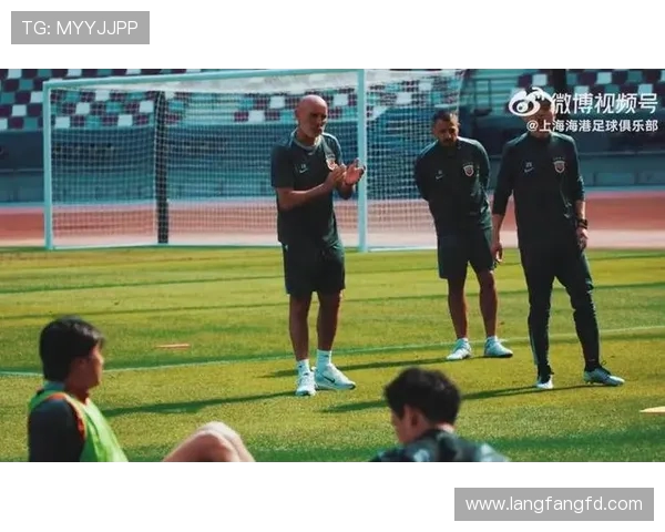 东体报道安佩姆或在超级杯首秀海港新赛季将展现多重新意与变化